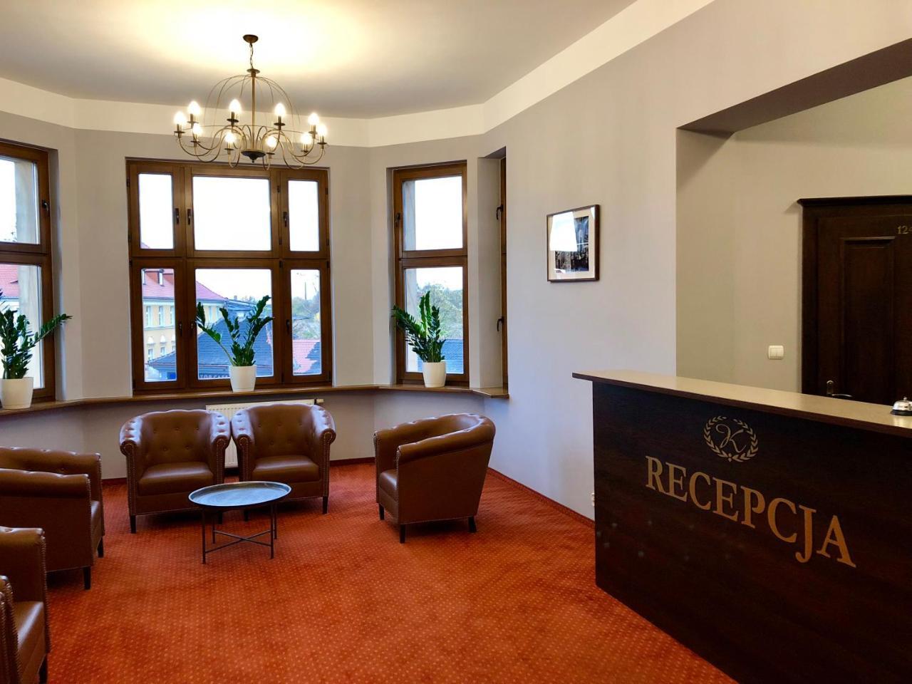 Staromiejski Piwowar Hotel Легница Екстериор снимка