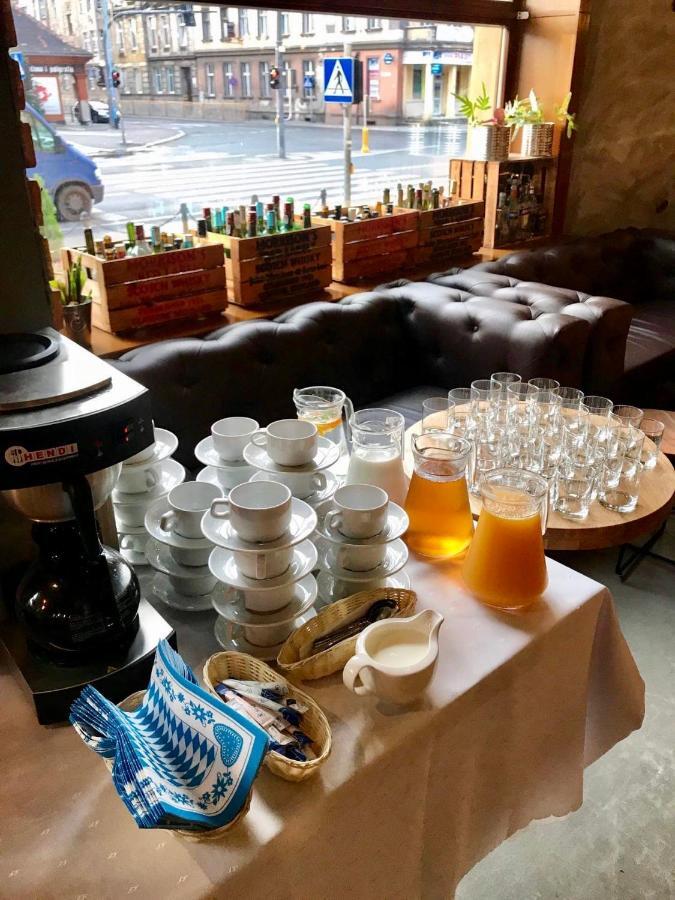 Staromiejski Piwowar Hotel Легница Екстериор снимка